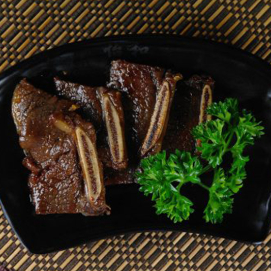 Beef Ribs (4 pcs) 牛仔骨