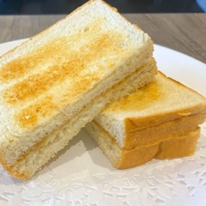 Thick Toast with Condensed Milk & Butter