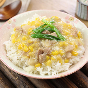 Diced Chicken with Creamy Corn Sauce on Rice