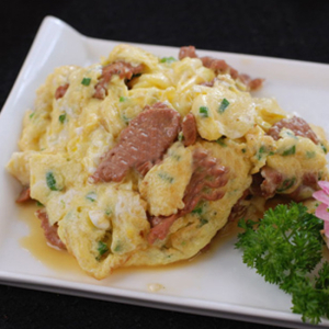 Beef with Scrambled Eggs