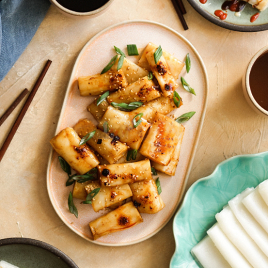 Stir-Fried Steam Flour Roll with Xo Sauce