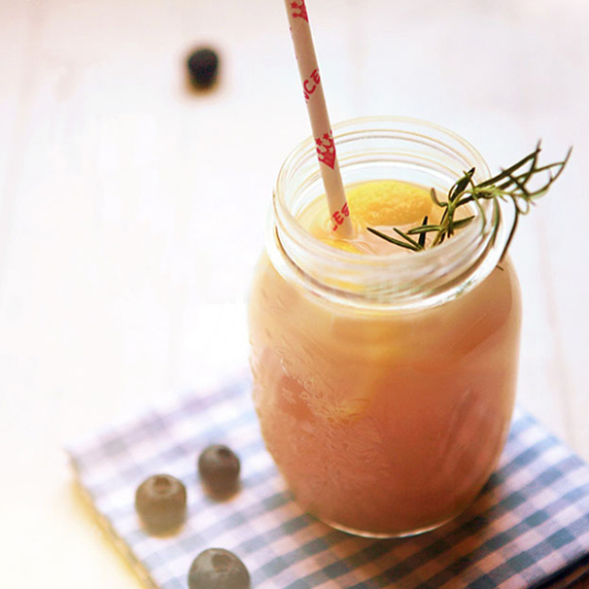 Chrysanthemum Tea with Honey