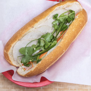 2. Steamed Pork Sandwich (Chả Lụa)