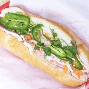 11. BBQ Pork Belly Sandwich (Gi&oacute; B&oacute;)