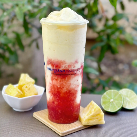 D44. Lava Flow Smoothie