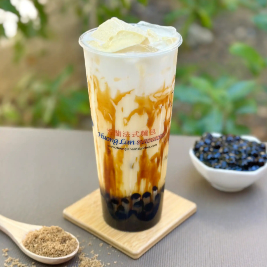 D19. Brown Sugar Cr&egrave;me Br&ucirc;l&eacute;e Fresh Milk