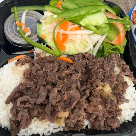 41. Beef Teriyaki over Rice (Cơm Teriyaki B&ograve;)