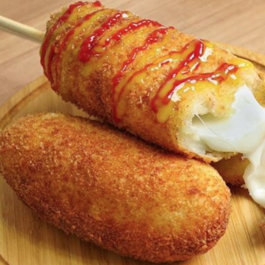 Mozzarella Corn Dog 모짜렐라 핫도그