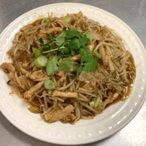 Chicken with Bean Sprouts Chow Mein