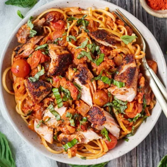 Salmon Fillet Spaghetti with Tomato Sauce