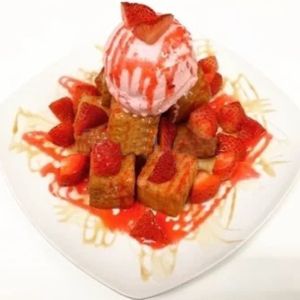 Strawberry Brick Toast Mountain