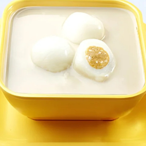 Almond Soup with Egg White with Balls