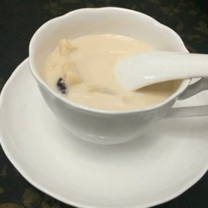 Lotus Seeds with Fish Maw Stew in Coconut Milk