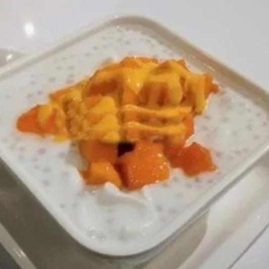 Coconut Milk with Mango, Sago & Jelly Noodles