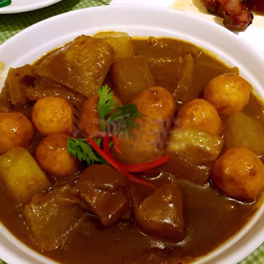 Curry Fish Balls with Pork Skin