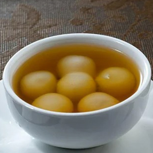 Sweet Ginger Soup with Balls