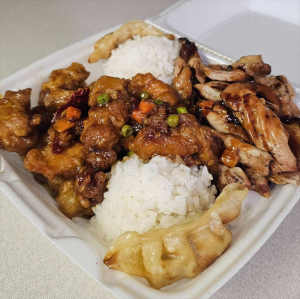 9. Chicken Teriyaki & General Tao's Chicken (Spicy)