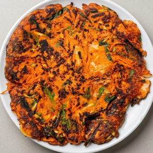 Kimchi Pancake 김치부침개 