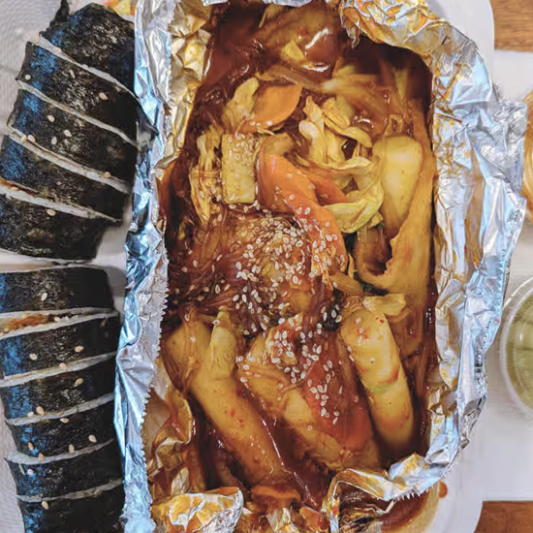 Kimbap and Tteokboki Combo