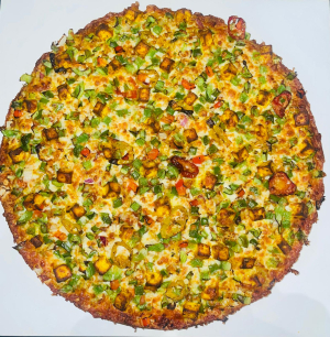Achari Paneer Pizza