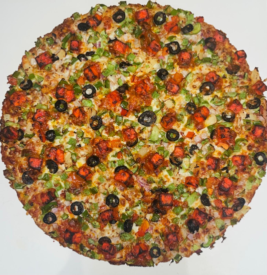 Shahi Paneer Pizza