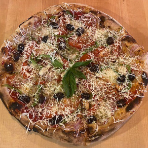 Ladenia Pizza (12'' Medium)