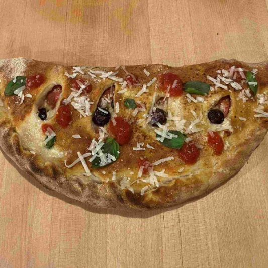 Calzone Napoletano Pizza (12'' Medium)