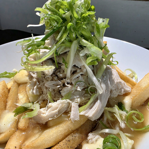 Pulled Chicken Poutine