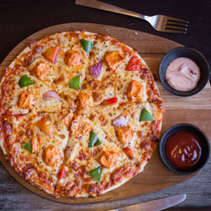 Tandoori Paneer Pizza