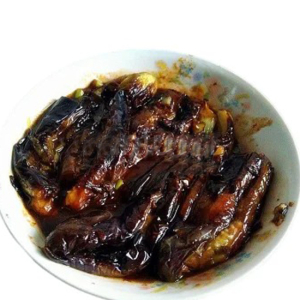 Braised Eggplant and Green Pepper / 酱茄椒