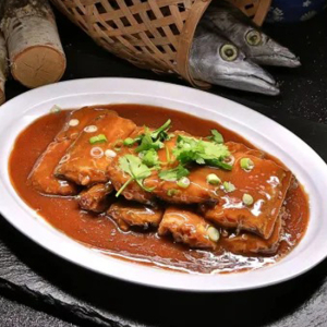 Braised Ribbon Fish with Soy Sauce / 红烧带鱼