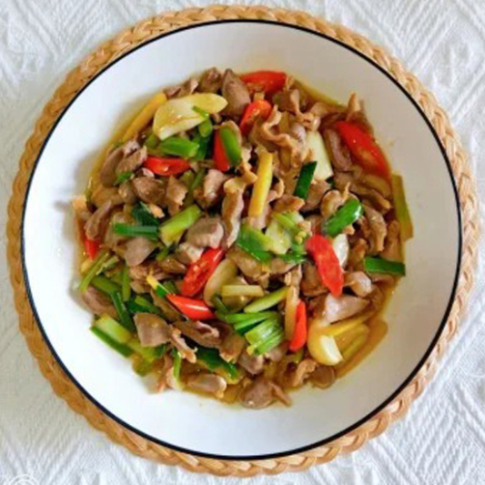 Spicy and Sour Chicken Offal / 酸辣鸡杂