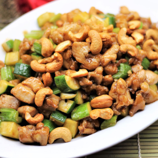 K3. Chicken with Cashew Nuts 腰果鸡丁