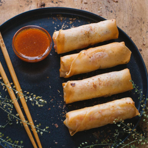 Pork Spring Rolls (4 pcs)