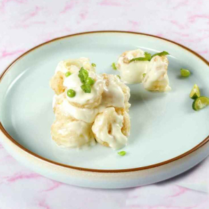 Walnut Prawns with Mayonnaise