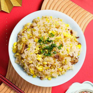 Minced Beef Fried Rice with Basil & Egg White