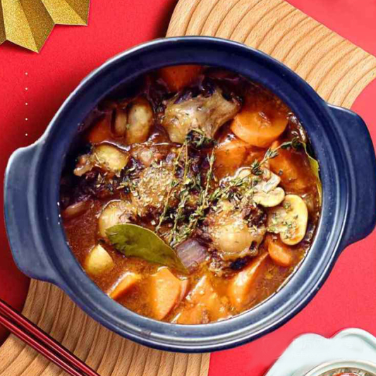 Oxtail with Red Wine Pot
