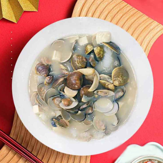 Clams in Special Soup