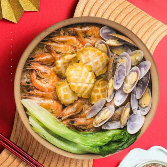 Seafood with Hot Sauce Pot