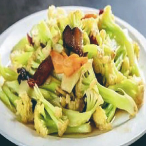 A3. Stir-Fried Cauliflower with Cured Meat 臘味炒散菜花 