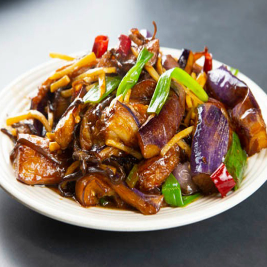 G9. Shredded Pork with Eggplants ⾁絲茄⼦