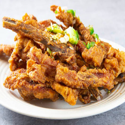 G1. Spicy Salted Pork Spareribs 椒鹽排⻣