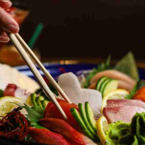 Sashimi Omakase (16 pcs)