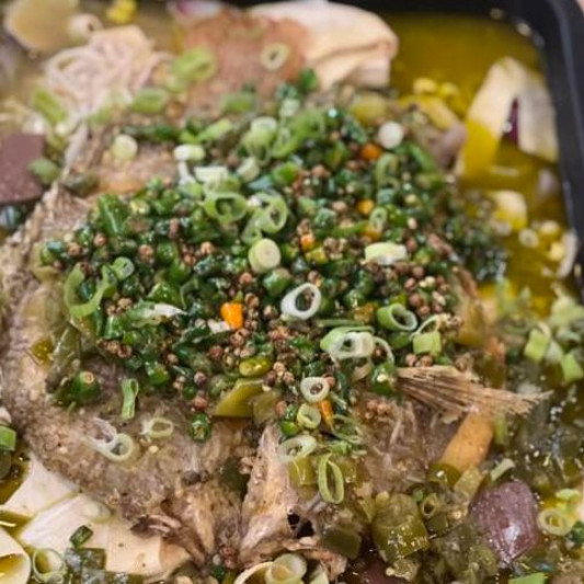 Grilled Fish with Green Sichuan Pepper (青花椒烤鱼)