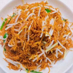 Chow Fun & Chow Mein