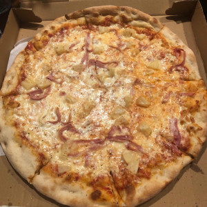 Hawaiian Pizza