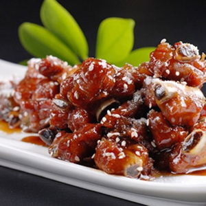48. Sweet & Sour Boneless Pork 탕수육