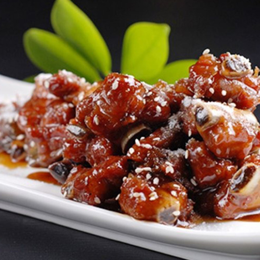 48. Sweet & Sour Boneless Pork 탕수육