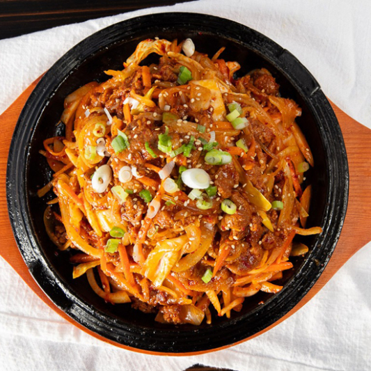 14. Stir-Fried Spicy Pork 고추장불고기