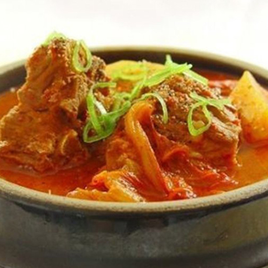 71. Spicy Pork Backbone Stew Hotpot 감자탕